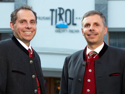 Hotels an der Piste - Award-Gewinner - Lech - starkes Team: Werner & Manfred ALOYS - Hotel Tirol****alpin spa Ischgl 
