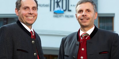 Hotels an der Piste - starkes Team: Werner & Manfred ALOYS - Hotel Tirol****alpin spa Ischgl 
