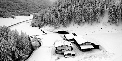 Hotels an der Piste - Hotel-Schwerpunkt: Skifahren & Familie - Mals - Valrunzhof direkt am Seilbahncenter 