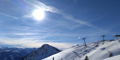 Hotels an der Piste - geführte Skitouren - Ebensee - Sonniger Tag am Feuerkogel - Kranabethhütte