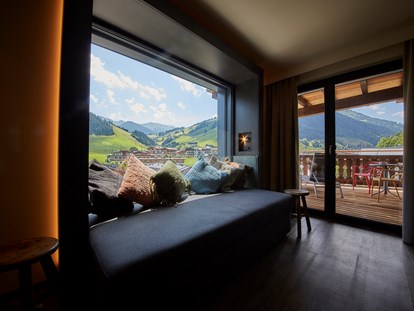Hotels an der Piste - Hotel-Schwerpunkt: Skifahren & Wellness - Oberndorf in Tirol - THOMSN - Alpine Rock Hotel