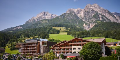 Hotels an der Piste - Pools: Infinity Pool - Österreich - Hotel Salzburger Hof Leogang