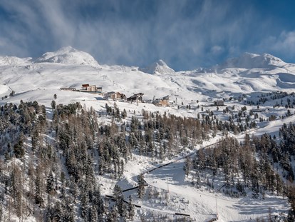 Hotels an der Piste - Skiservice: Wachsservice - Moos/Pass - Rodelstrecke Hochgurgl - SKI | GOLF | WELLNESS Hotel Riml ****s