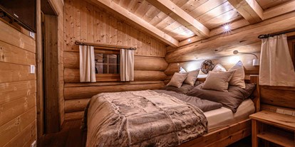 Hotels an der Piste - Hotel-Schwerpunkt: Skifahren & Romantik - Großarl - 2 Doppelzimmer mit eigenem Bad und TV - Premium Chalets Maria Alm
