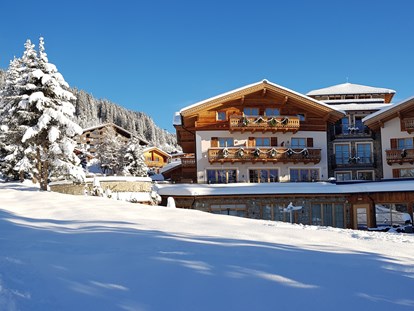 Hotels an der Piste - Hotel-Schwerpunkt: Skifahren & Romantik - Österreich - Kinderfreies Berghotel DER KÖNIGSLEITNER direkt an der Piste - Berghotel Der Königsleitner - adults only