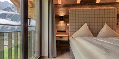 Hotels an der Piste - Preisniveau: moderat - Tirol - Schlafzimmer Chalet - The Peak Sölden