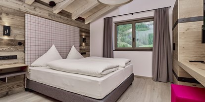 Hotels an der Piste - Hotel-Schwerpunkt: Skifahren & Party - Moos/Pass - Schlafzimmer Chalet - The Peak Sölden