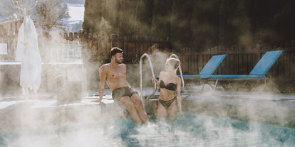 Hotels an der Piste - Skiraum: Skispinde - Poolbereich - Hotel Sonnblick