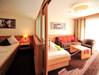 Hotels an der Piste - Rodeln - Skigebiet Serfaus - Fiss - Ladis - Hotel Garni s'Röck
