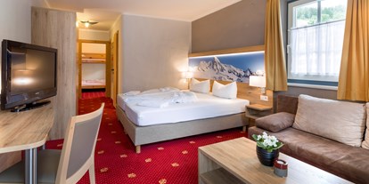 Hotels an der Piste - Wellnessbereich - Skigebiet Grossglockner Resort Kals-Matrei - Familienunterbringung Jenshof - SCOL Sporthotel Großglockner