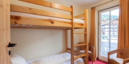 Hotels an der Piste - barrierefrei - Matrei in Osttirol - seperates Kinderzimmer in der Familienunterbringung - SCOL Sporthotel Großglockner