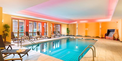 Hotels an der Piste - Hotel-Schwerpunkt: Skifahren & Ruhe - Matrei in Osttirol - Schwimmbad im Haus Figol - SCOL Sporthotel Großglockner