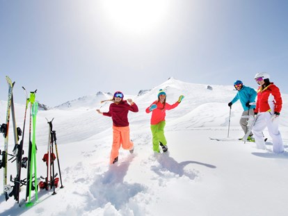 Hotels an der Piste - Hotel-Schwerpunkt: Skifahren & Wellness - Tirol - © TVB Serfaus-Fiss-Ladis Marketing GmbH - Hotel Panorama