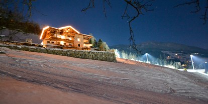 Hotels an der Piste - Hotel-Schwerpunkt: Skifahren & Familie - Itter - Haupthaus mit Rezeption und Exclusiv Apartments - Chalets & Apartments Wachterhof