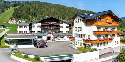 Hotels an der Piste - Parkplatz: gebührenpflichtig beim Hotel - Salzburg - Hotel Waidmannsheil