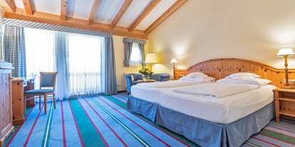Hotels an der Piste - Kinder-/Übungshang - Skigebiet KitzSki Kitzbühel Kirchberg - DZ Superior - Hotel Kaiserhof
