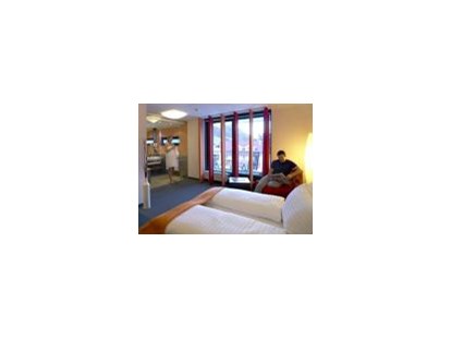 Hotels an der Piste - Pools: Infinity Pool - Schnals - Hotel Josl mountain lounging  " das Erwachsenenhotel"