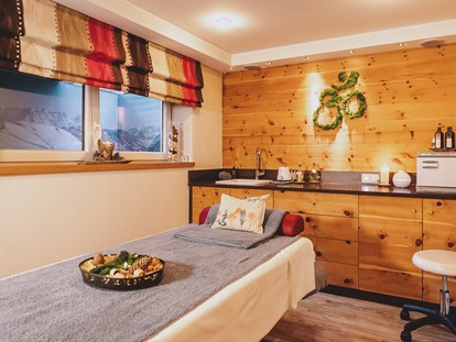 Hotels an der Piste - geführte Skitouren - Saalbach - SPA - ALL INCLUSIVE Hotel DIE SONNE