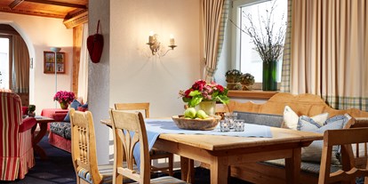 Hotels an der Piste - Hotel-Schwerpunkt: Skifahren & Familie - Faschina - Hotel Hirlanda