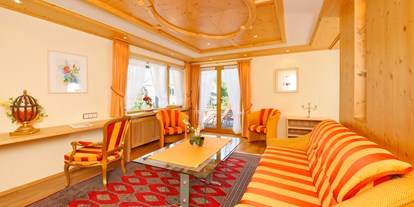 Hotels an der Piste - Hotel-Schwerpunkt: Skifahren & Kulinarik - Riefensberg - Beispiel Appartement Alpenrose 105 - Almhof Rupp - das Genießerhotel