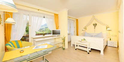 Hotels an der Piste - Preisniveau: moderat - Mellau - Beispiel Appartement Anemone 106 - Almhof Rupp - das Genießerhotel