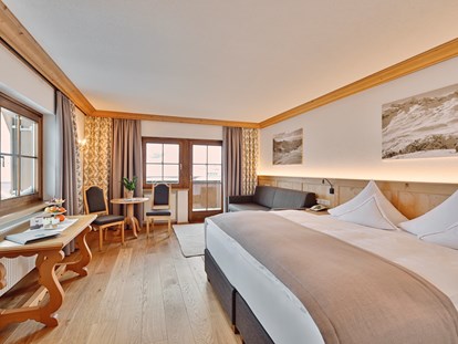 Hotels an der Piste - Hotel-Schwerpunkt: Skifahren & Kulinarik - Galtür - Doppelzimmer comfort - Hotel Enzian