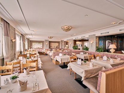 Hotels an der Piste - Skiraum: videoüberwacht - Oberstdorf - Hotelrestaurant - Hotel Enzian