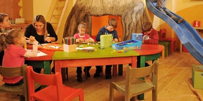 Hotels an der Piste - Kinder-/Übungshang - Skigebiet Katschberg - Grizzly-Höhle (Kinderraum) - Grizzly Sport & Motorrad Resort