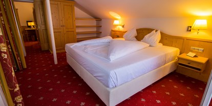 Hotels an der Piste - Hotel-Schwerpunkt: Skifahren & Kulinarik - Galtür - Zimmer im 4*S Tannbergerhof in Lech - Hotel Tannbergerhof