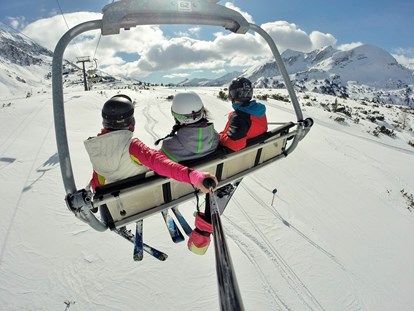 Hotels an der Piste - Kinder-/Übungshang - Ski Obertauern - Andi's Skihotel