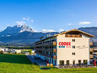 Hotels an der Piste - Wellnessbereich - COOEE alpin Hotel Kitzbüheler Alpen