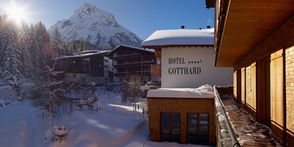 Hotels an der Piste - Pools: Innenpool - Bürserberg - Blick auf die Berge - Hotel Gotthard