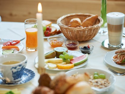 Hotels an der Piste - Verpflegung: Frühstück - Galtür - APRES POST HOTEL Frühstück - APRES POST HOTEL