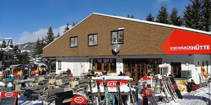 Hotels an der Piste - Skiservice: vorhanden - Unsere Skihütte "Strohsackhütte" an der Talstation Strohsackbahn - Genusshotel Almrausch