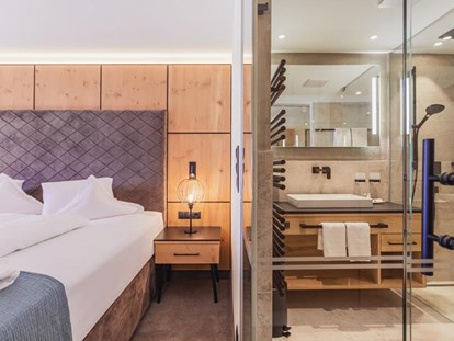 Hotels an der Piste - Wellnessbereich - Doppelzimmer Gaislachkogel mit Südbalkon - Skihotel Edelweiss Hochsölden