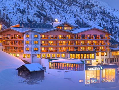 Hotels an der Piste - Hotel-Schwerpunkt: Skifahren & Kulinarik - 4*S Skihotel Edelweiss in Hochsölden - Skihotel Edelweiss Hochsölden