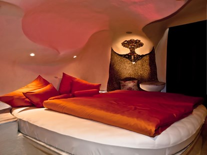 Hotels an der Piste - Hotel-Schwerpunkt: Skifahren & Romantik - Österreich - Künstlerzimmer "Round Living" - Hotel Prägant ****