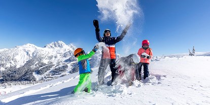 Hotels an der Piste - Hotel-Schwerpunkt: Skifahren & Wellness - Skigebiet Nassfeld - ALMHOTEL KÄRNTEN