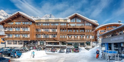 Hotels an der Piste - Hotel-Schwerpunkt: Skifahren & Familie - St. Jakob in Haus - Hotel direkt am Lift  - Hotel- Gasthof Niederreiter