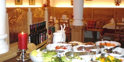 Hotels an der Piste - Hotel-Schwerpunkt: Skifahren & Familie - Faschina - Essen und trinken in angenehmer Atmosphäre..... - Hotel Almrausch