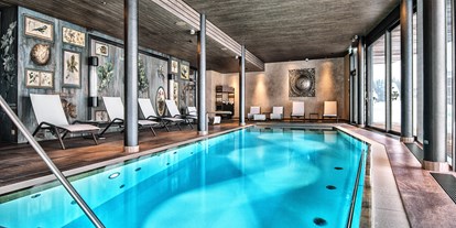 Hotels an der Piste - Suite mit offenem Kamin - Davos Platz - Valsana Spa  - Valsana Hotel Arosa