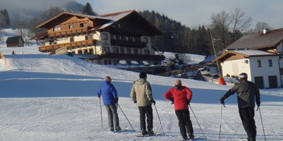 Hotels an der Piste - Hotel-Schwerpunkt: Skifahren & Ruhe - Filzmoos (Filzmoos) - Diese Entfernung zum Sonnenstüberl und Talstation Rohrmoos II - Hotel Pension Sporthof