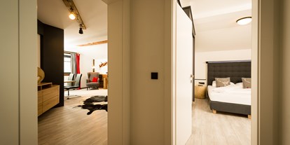 Hotels an der Piste - Parkplatz: gebührenpflichtig in Gehweite - Oberndorf in Tirol - Almsuite 55 m² - Hotel Astrid