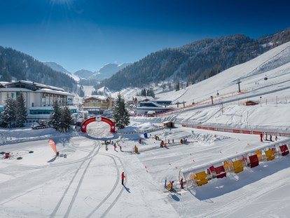 Hotels an der Piste - Hotel-Schwerpunkt: Skifahren & Familie - Hotel Sportwelt