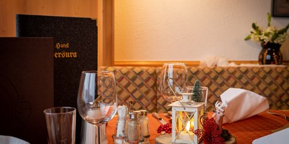 Hotels an der Piste - Skiraum: vorhanden - Reschen - Restaurant mit kleiner Karte gegen den kleinen Hunger 
von 16.30 - 18.30 Uhr  - Hotel Persura