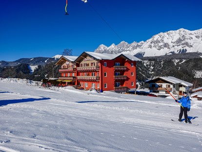 Hotels an der Piste - Hotel-Schwerpunkt: Skifahren & Tourengehen - Wagrain - Hotel Restaurant Pariente Winter - Hotel Restaurant Pariente