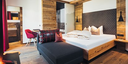 Hotels an der Piste - Sauna - Skigebiet Serfaus - Fiss - Ladis - Hotel Cores Fiss Bergzimmer - Hotel Cores
