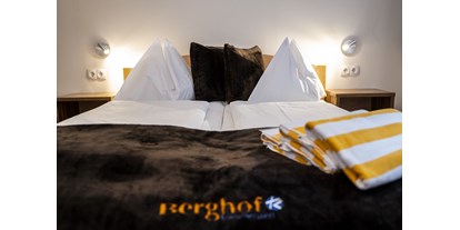 Hotels an der Piste - Hotel-Schwerpunkt: Skifahren & Romantik - Hotel Berghof Riesneralm