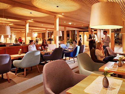 Hotels an der Piste - Hotel-Schwerpunkt: Skifahren & Kulinarik - Lobby/Bar  - Hotel die Wälderin