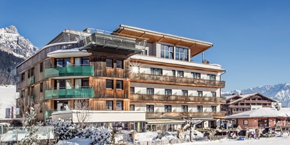 Hotels an der Piste - Preisniveau: moderat - Oberndorf in Tirol - Aussenansicht  - Hotel Bacher Asitzstubn